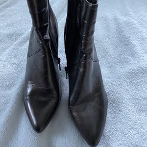 black heeled boots